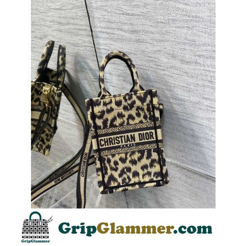 Dior Mini Phone Bag 13cm - Image 3