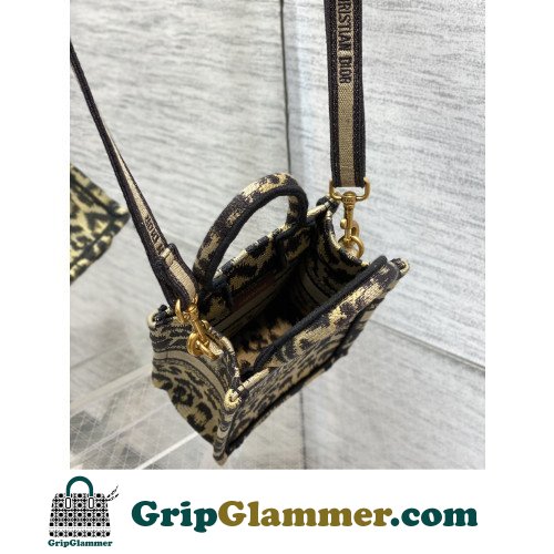 Dior Mini Phone Bag 13cm - Image 9