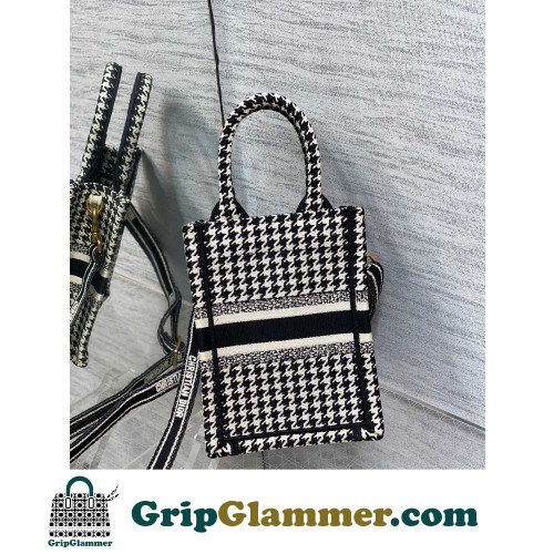 Dior Mini Phone Bag 13cm - Image 5