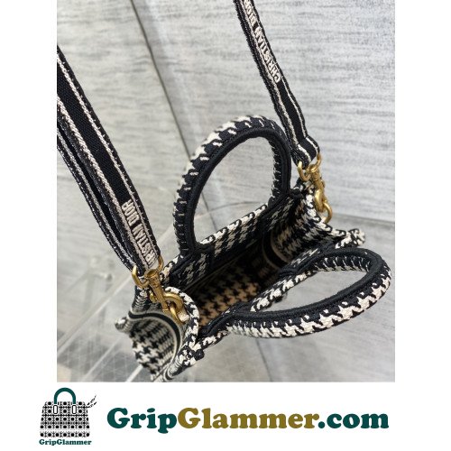 Dior Mini Phone Bag 13cm - Image 8