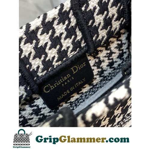 Dior Mini Phone Bag 13cm - Image 9