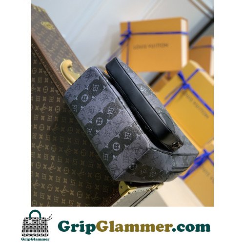 Louis Vuitton Backpack - Image 9