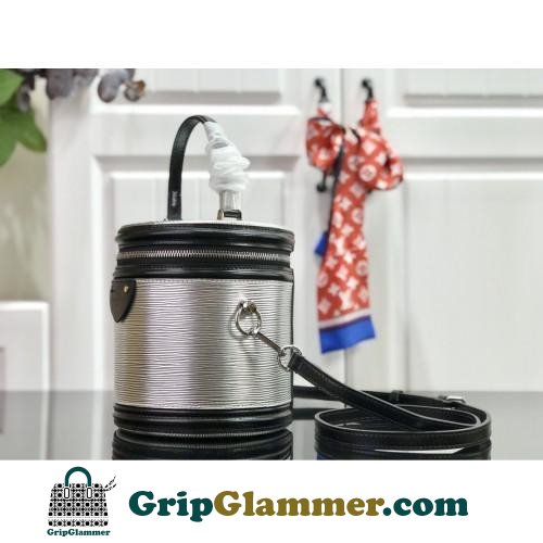 Louis Vuitton Cannes - Image 6