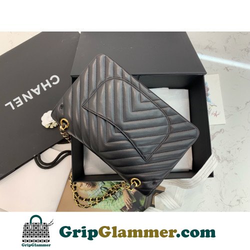 Chanel Flap Bag 25cm (Medium) - Image 2