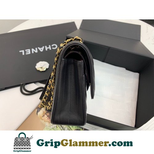 Chanel Flap Bag 25cm (Medium) - Image 3