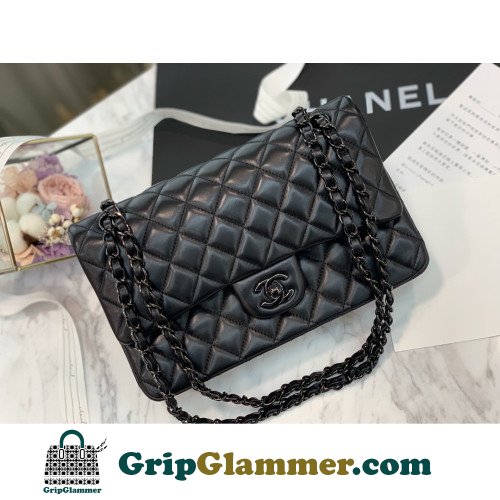 Chanel Flap Bag 25cm (Medium)