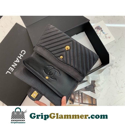 Chanel Flap Bag 25cm (Medium) - Image 2