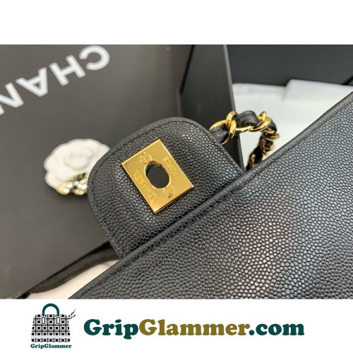 Chanel Flap Bag 25cm (Medium) - Image 5