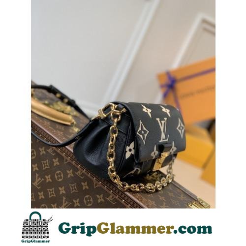 Louis Vuitton Favorite - Image 4