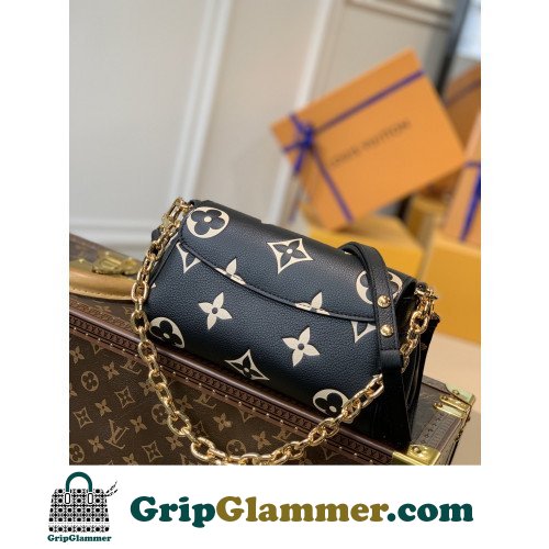Louis Vuitton Favorite