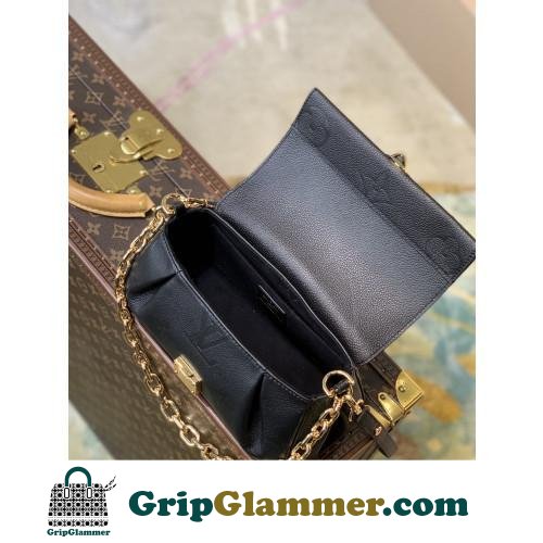 Louis Vuitton Favorite - Image 3