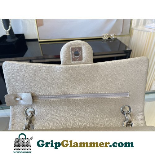 Chanel Flap Bag 25cm (Medium) - Image 2