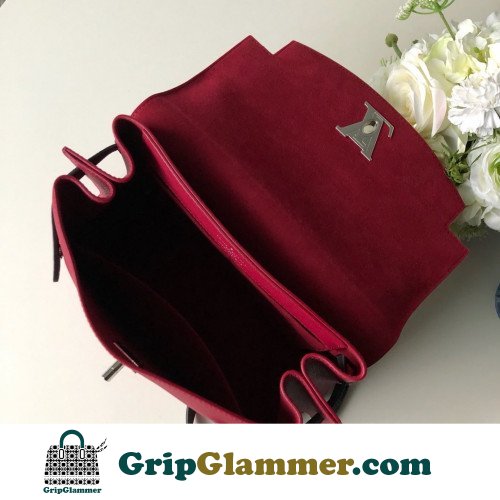 Louis Vuitton Favorite - Image 6