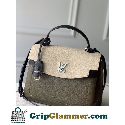 Louis Vuitton Favorite