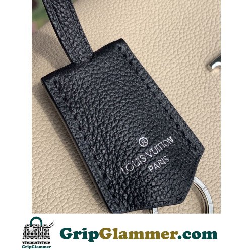 Louis Vuitton Favorite - Image 8