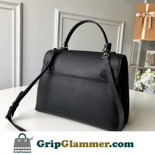 Louis Vuitton Favorite - Image 2