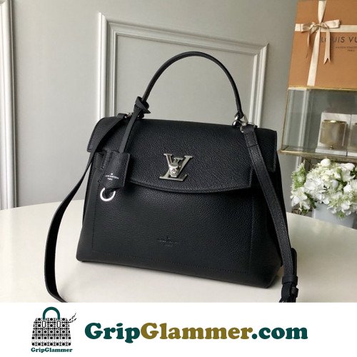 Louis Vuitton Favorite