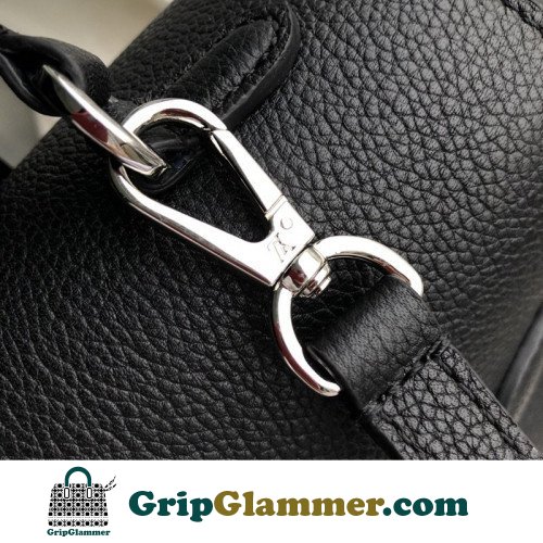 Louis Vuitton Favorite - Image 7