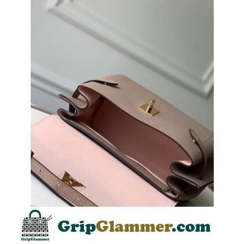 Louis Vuitton Favorite - Image 2