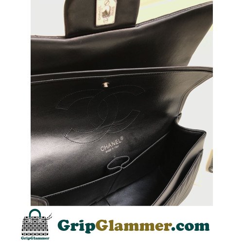 Chanel Flap Bag 30cm (Jumbo) - Image 2