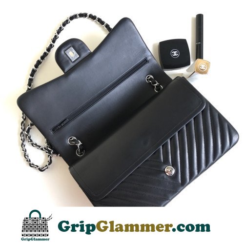 Chanel Flap Bag 30cm (Jumbo) - Image 3