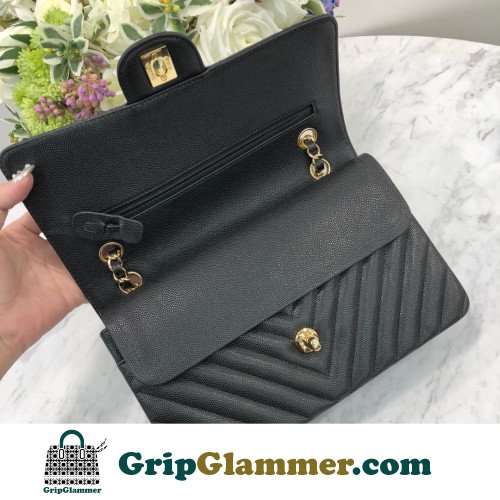 Chanel Flap Bag 25cm (Medium) - Image 2