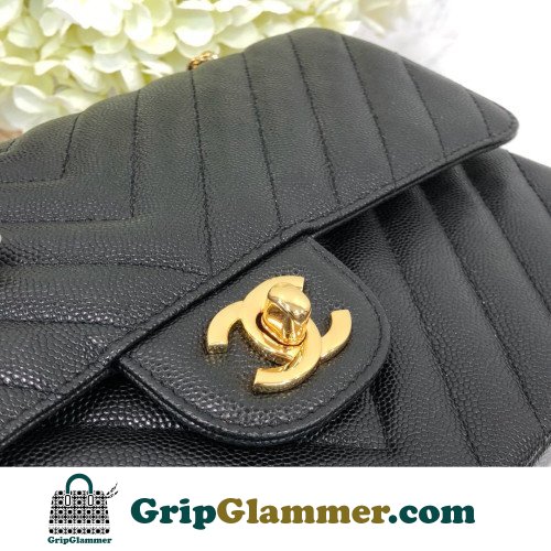 Chanel Flap Bag 25cm (Medium) - Image 8