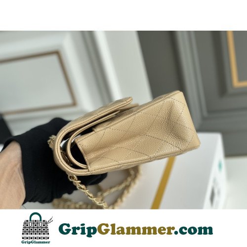 Chanel Flap Bag 25cm (Medium) - Image 3