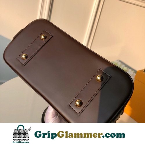 Louis Vuitton Alma - Image 5