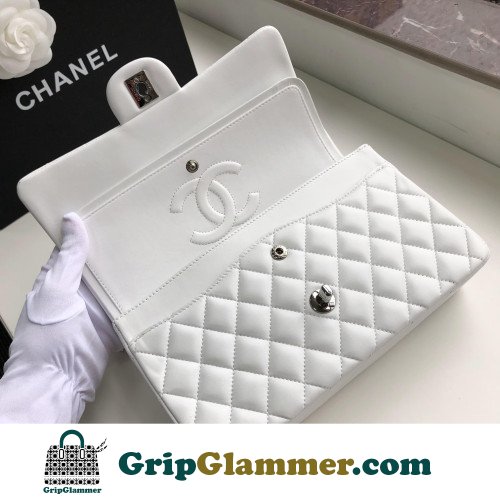 Chanel Flap Bag 25cm (Medium) - Image 8