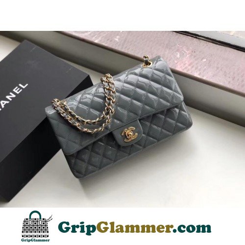 Chanel Flap Bag 25cm (Medium)
