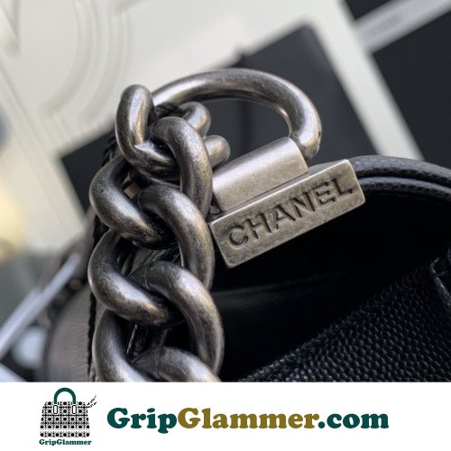 Chanel Boy Bag Caviar 25cm Medium Lushentic AAAAA grade replica - Image 7