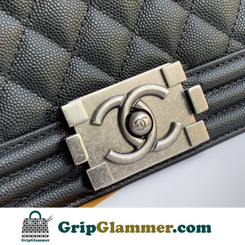Chanel Boy Bag Caviar 25cm Medium Lushentic AAAAA grade replica - Image 8