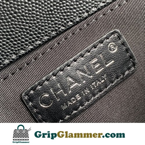 Chanel Boy Bag Caviar 25cm Medium Lushentic AAAAA grade replica - Image 4