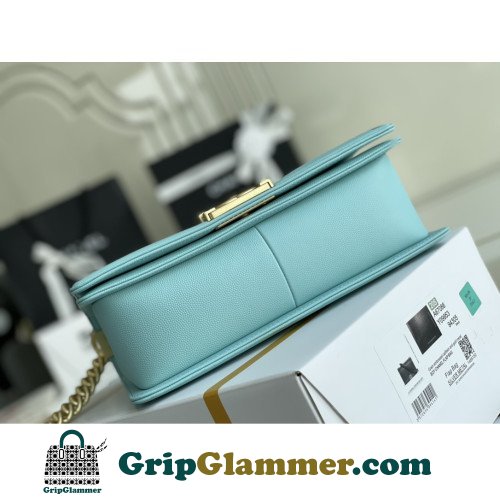 Chanel Boy Bag Caviar 25cm Medium Lushentic AAAAA grade replica - Image 3