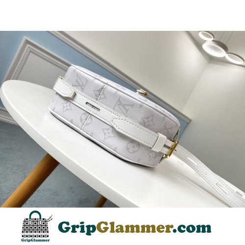 Louis Vuitton Cannes - Image 4