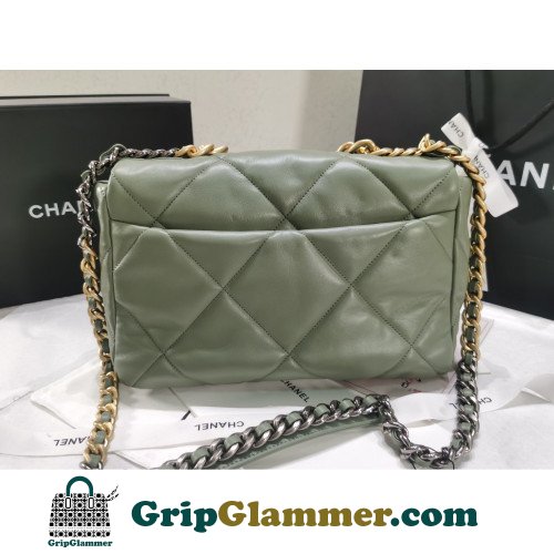 Chanel 19 Bag - Image 3