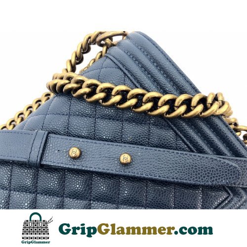 Chanel Boy Bag Caviar 28cm New Medium Lushentic AAAAA grade replica - Image 4
