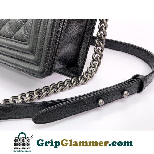 Chanel Boy Bag Caviar 28cm New Medium Lushentic AAAAA grade replica - Image 4