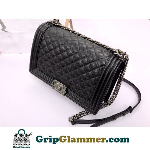 Chanel Boy Bag Caviar 28cm New Medium Lushentic AAAAA grade replica - Image 8
