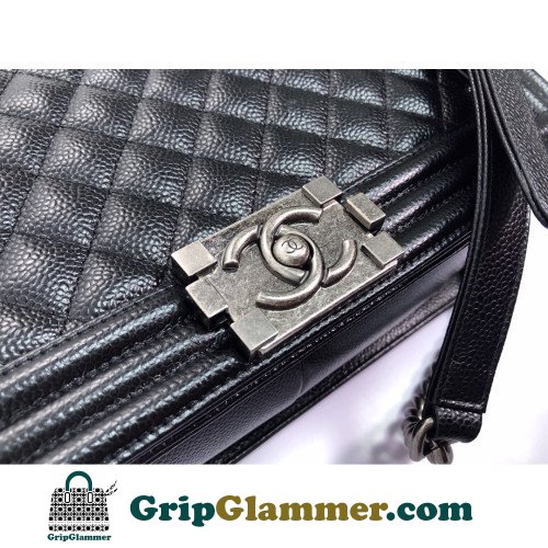 Chanel Boy Bag Caviar 28cm New Medium Lushentic AAAAA grade replica - Image 9