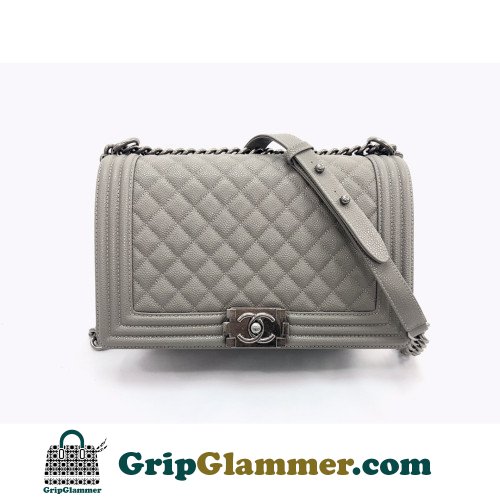 Chanel Boy Bag Caviar 28cm New Medium Lushentic AAAAA grade replica