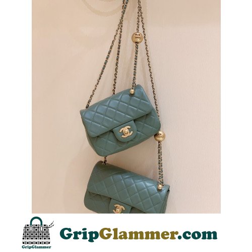 Chanel Flap Bag 20cm (Mini) - Image 12