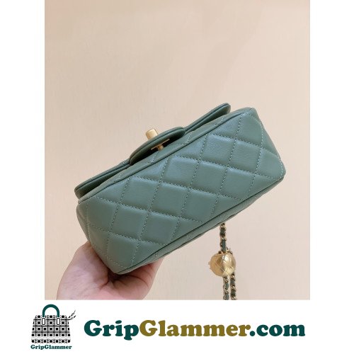 Chanel Flap Bag 20cm (Mini) - Image 8