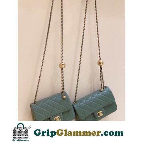 Chanel Flap Bag 20cm (Mini) - Image 9