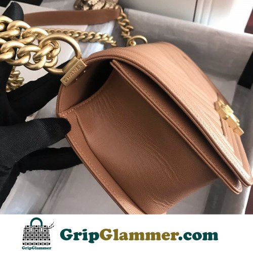 Chanel Boy Bag Caviar 25cm Medium Lushentic AAAAA grade replica - Image 4