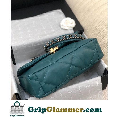 Chanel 19 Bag - Image 5