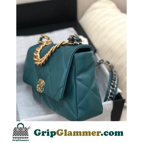 Chanel 19 Bag - Image 6