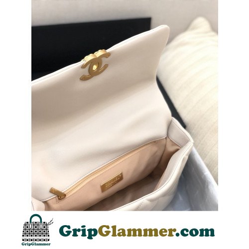 Chanel 19 Bag - Image 5