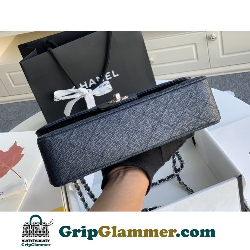 Chanel Flap Bag 25cm (Medium) - Image 8